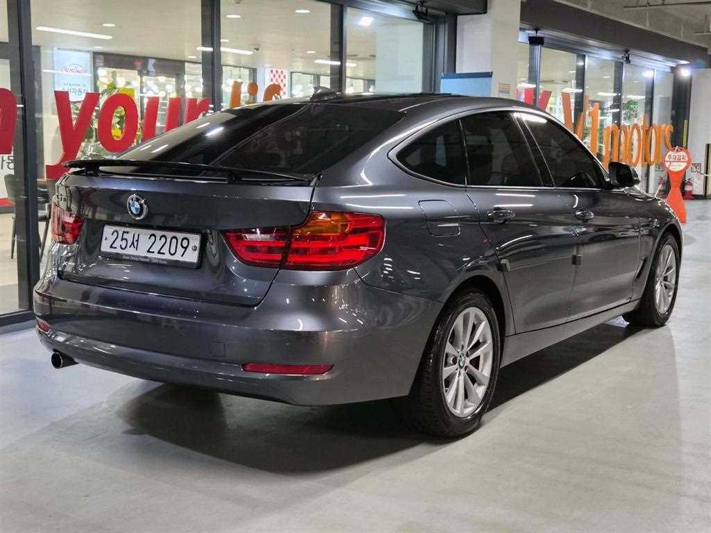 BMW 그란투리스모 3시리즈 GT (F34) GT 320D xDrive 이미지 4