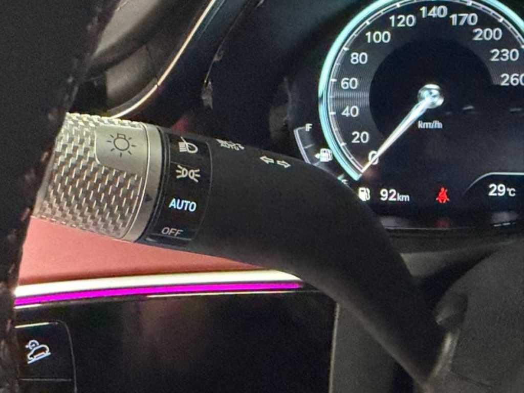 제네시스 GV70 2.5T 가솔린 2WD 스포츠 이미지 16