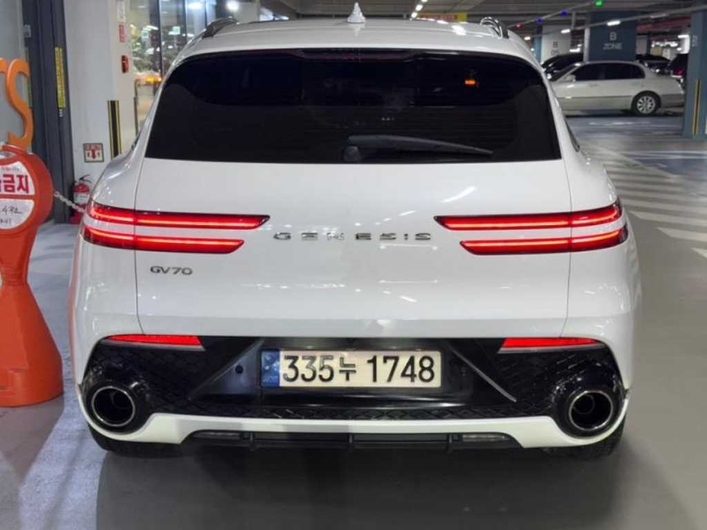 제네시스 GV70 2.5T 가솔린 2WD 스포츠 이미지 5