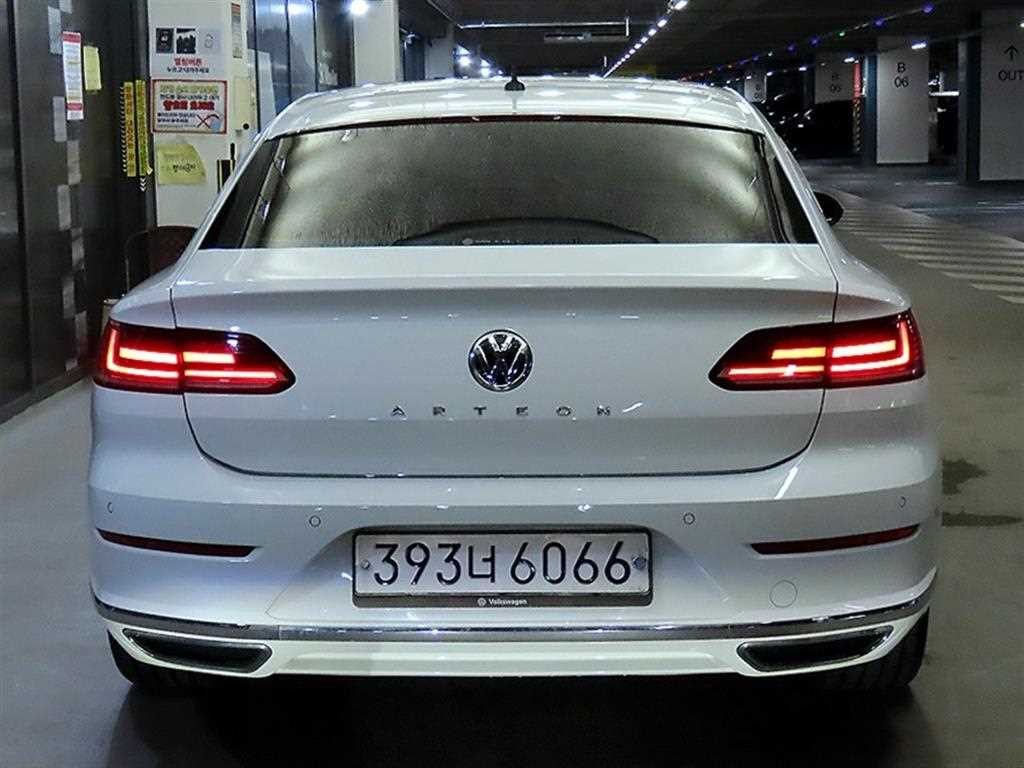 폭스바겐 아테온 2.0 TDI 엘레강스 프레스티지 이미지 5