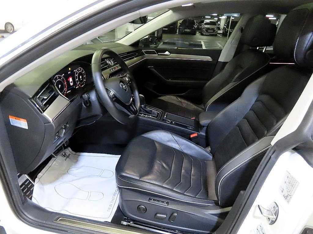 폭스바겐 아테온 2.0 TDI 엘레강스 프레스티지 이미지 6