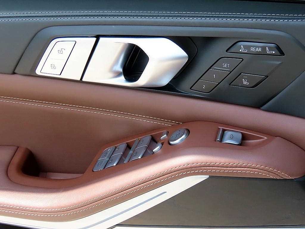 BMW X7 X7 (G07) xDrive 40d 디자인 퓨어 엑셀런스 7인승 이미지 12