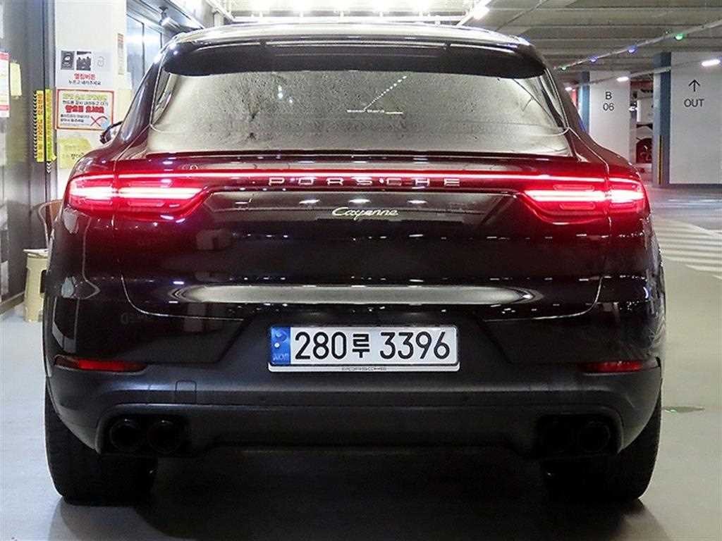 포르쉐 카이엔 카이엔(PO536) 3.0 E-하이브리드 쿠페 이미지 5
