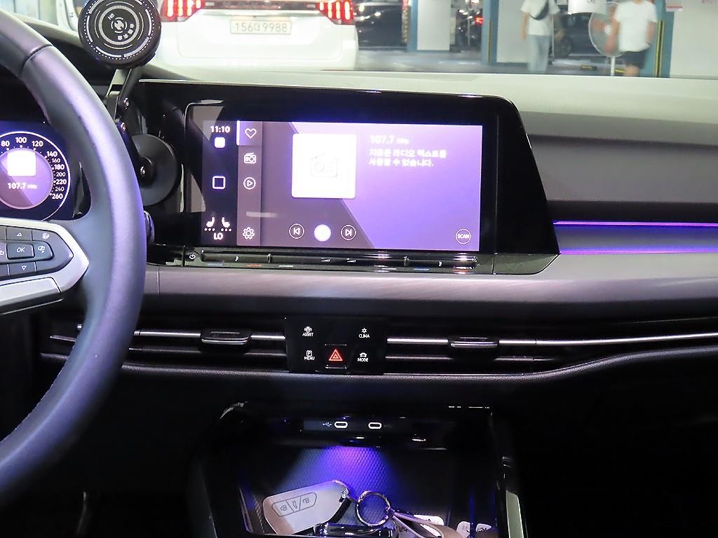 폭스바겐 골프 골프 8세대 2.0 TDI 프레스티지 이미지 11