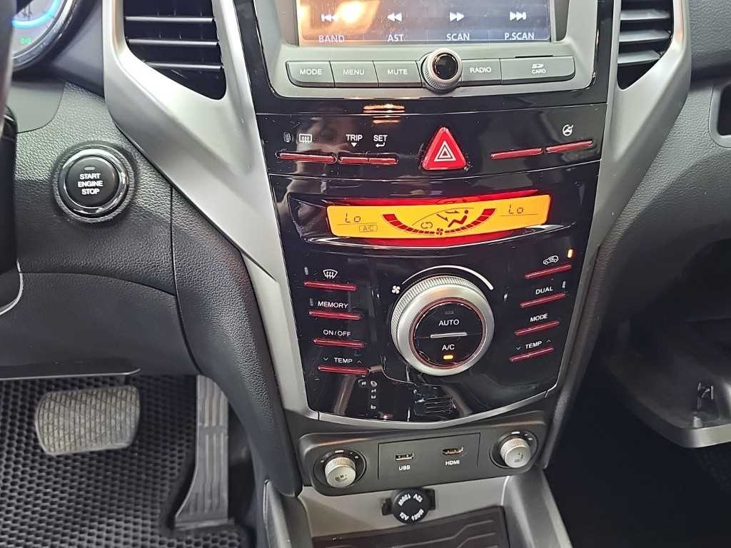 KG모빌리티(쌍용) 티볼리 가솔린 2WD 1.6 LX 이미지 10