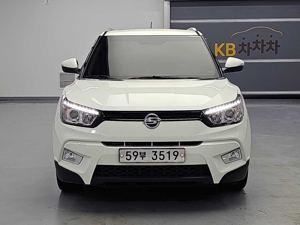KG모빌리티(쌍용) 티볼리 가솔린 2WD 1.6 LX 이미지 2