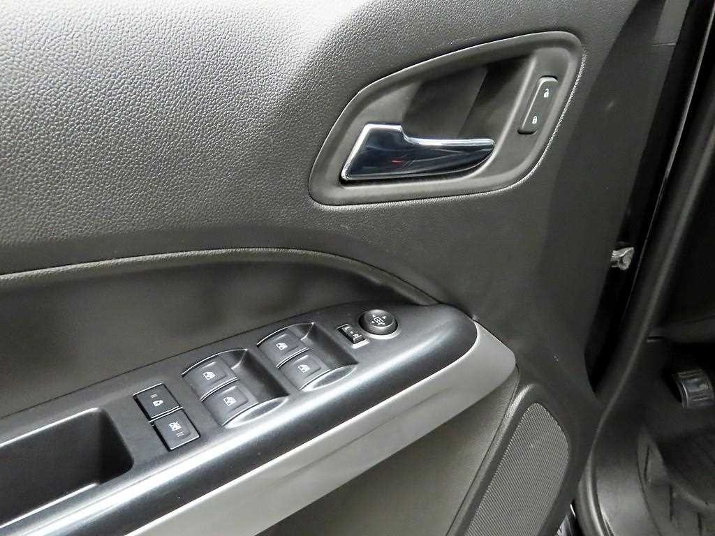 쉐보레 콜로라도 3.6 익스트림-X 4WD 이미지 11