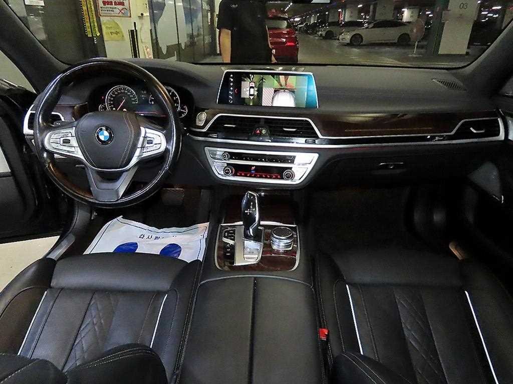 BMW 7시리즈 7시리즈 (G11) 750Li xDrive 이미지 10