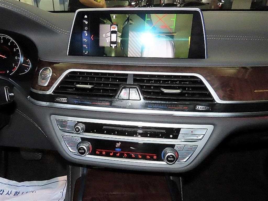 BMW 7시리즈 7시리즈 (G11) 750Li xDrive 이미지 11