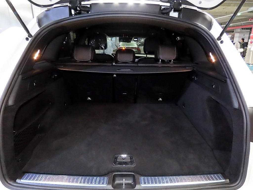 벤츠 GLC 클래스 GLC클래스 X253 GLC 300 4MATIC 프리미엄 이미지 16