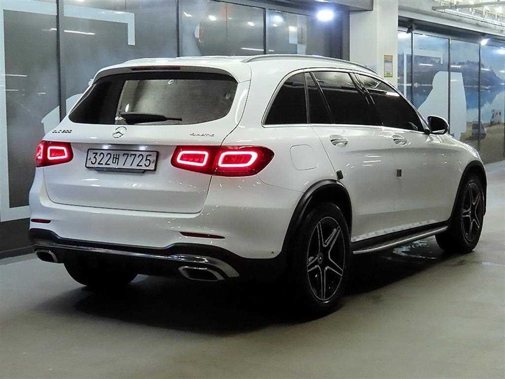벤츠 GLC 클래스 GLC클래스 X253 GLC 300 4MATIC 프리미엄 이미지 4