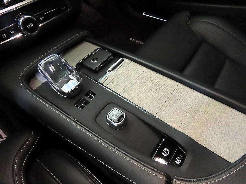 볼보 S90 B5 울트라 이미지 12