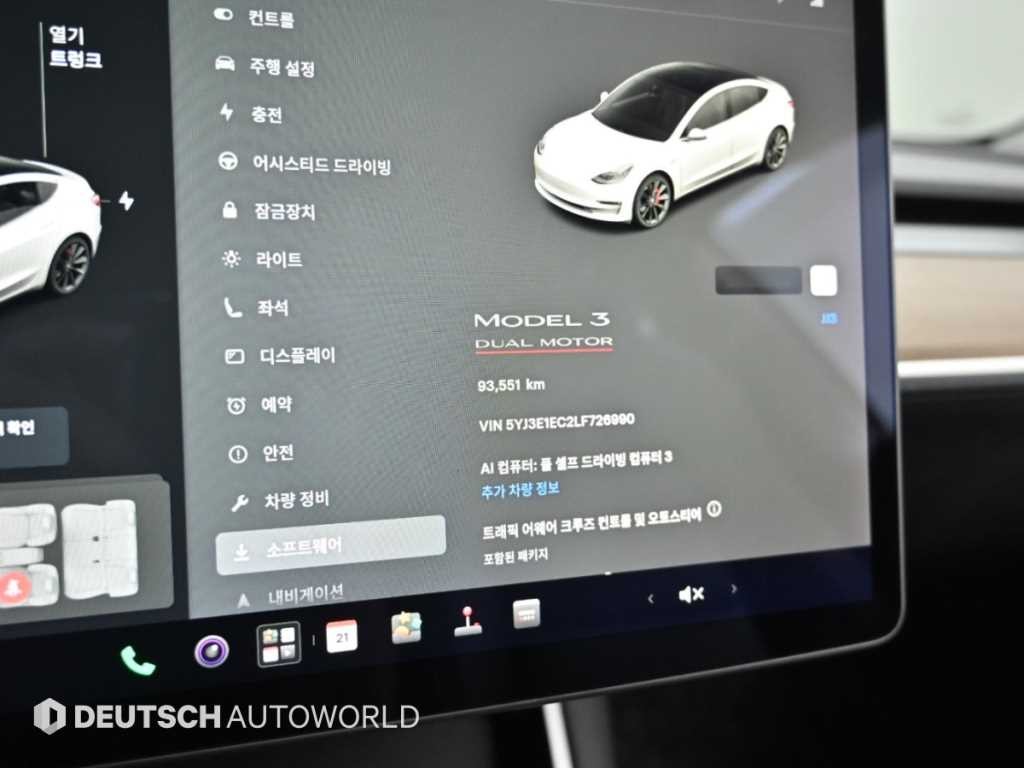 테슬라 모델 3 퍼포먼스 이미지 8