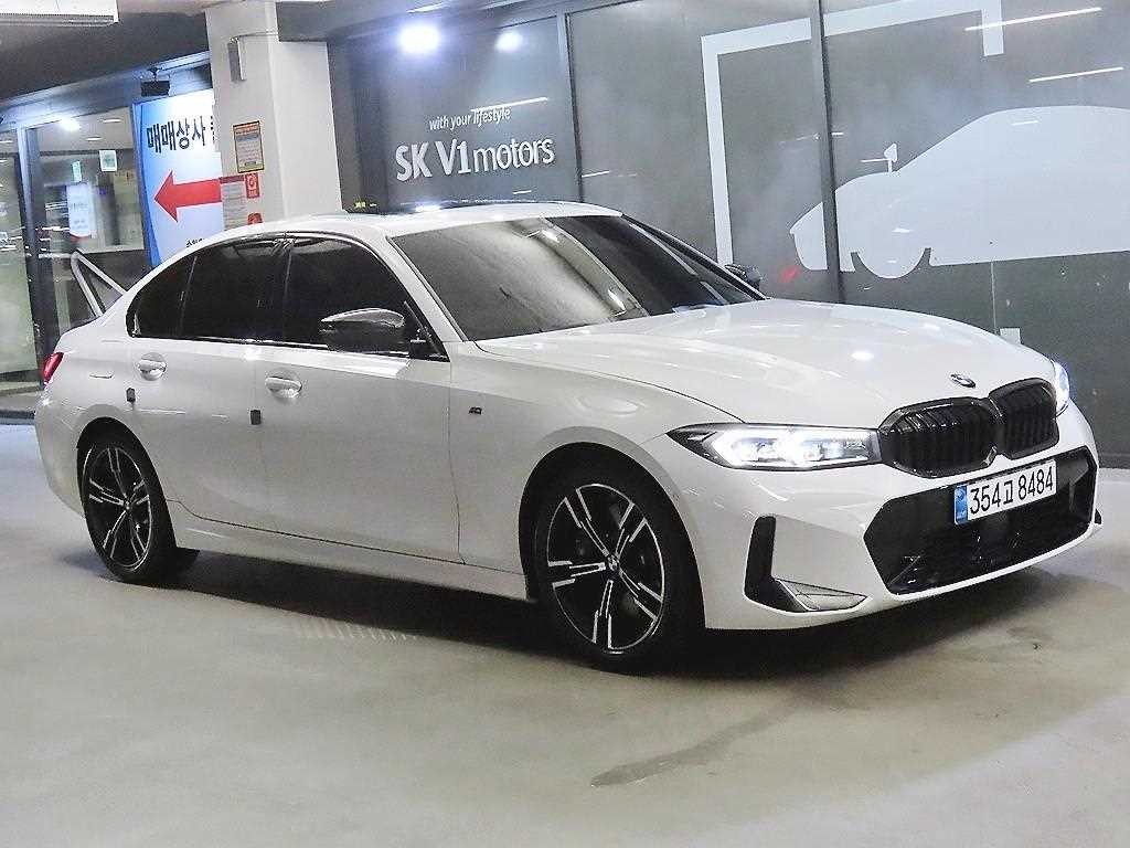 BMW 3시리즈 3시리즈 (G20) 320i M 스포츠 이미지 1