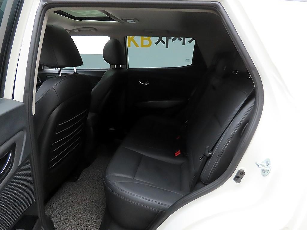 KG모빌리티(쌍용) 티볼리 베리 뉴 티볼리 2WD 가솔린 1.5 V5 이미지 13