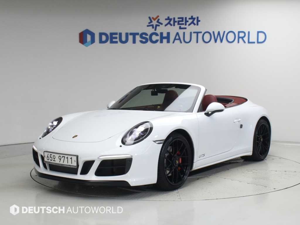 포르쉐 911 카레라 4 GTS 이미지 1