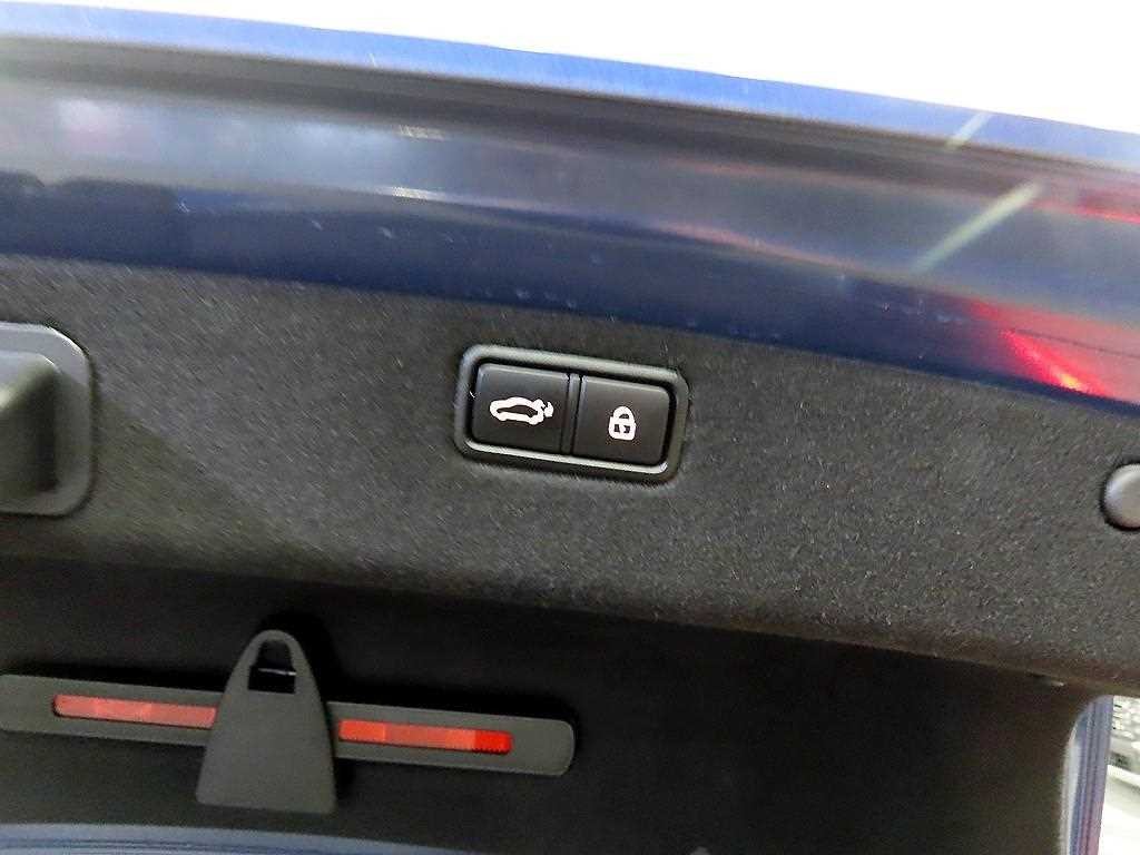 제네시스 G80 3.3 GDI AWD 프리미엄 럭셔리 이미지 17
