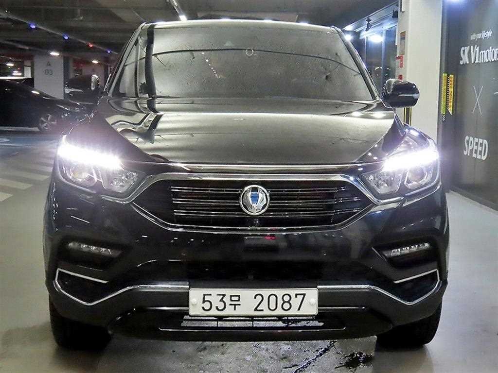 KG모빌리티(쌍용) 렉스턴 G4렉스턴 디젤 2.2 4WD 럭셔리 이미지 2