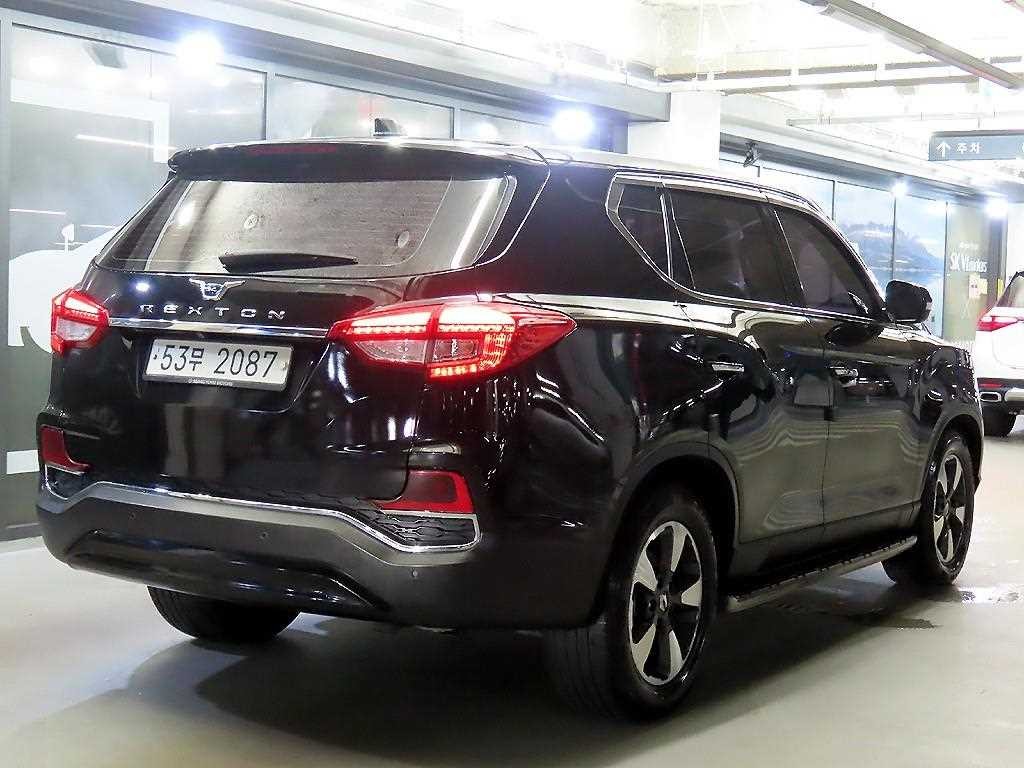 KG모빌리티(쌍용) 렉스턴 G4렉스턴 디젤 2.2 4WD 럭셔리 이미지 4