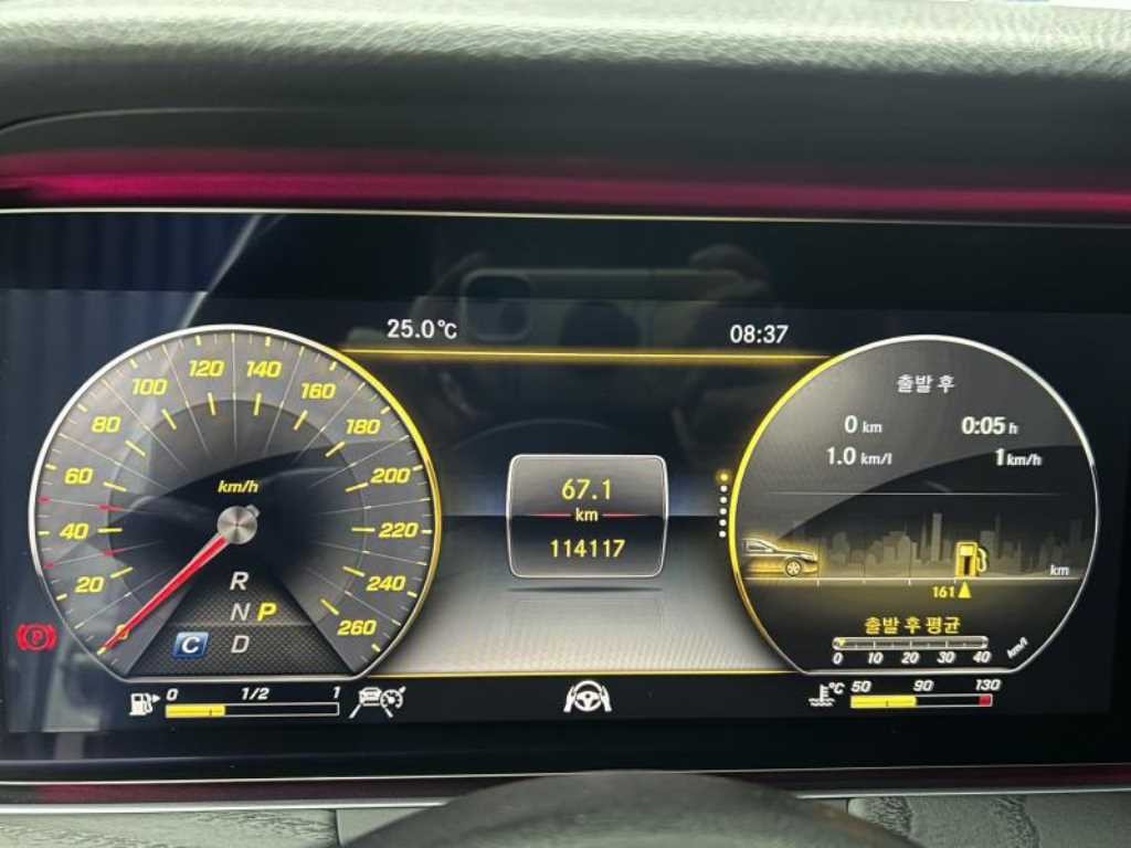 벤츠 E 클래스 E-클래스 W213 E300 4MATIC 익스클루시브 이미지 18