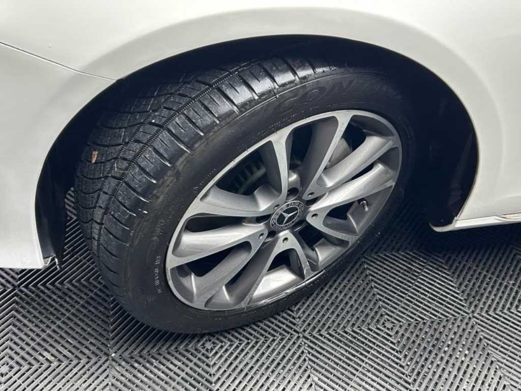 벤츠 E 클래스 E-클래스 W213 E300 4MATIC 익스클루시브 이미지 19