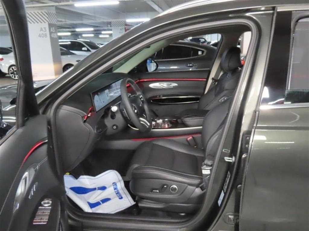 제네시스 GV70 2.5T 가솔린 AWD 이미지 13