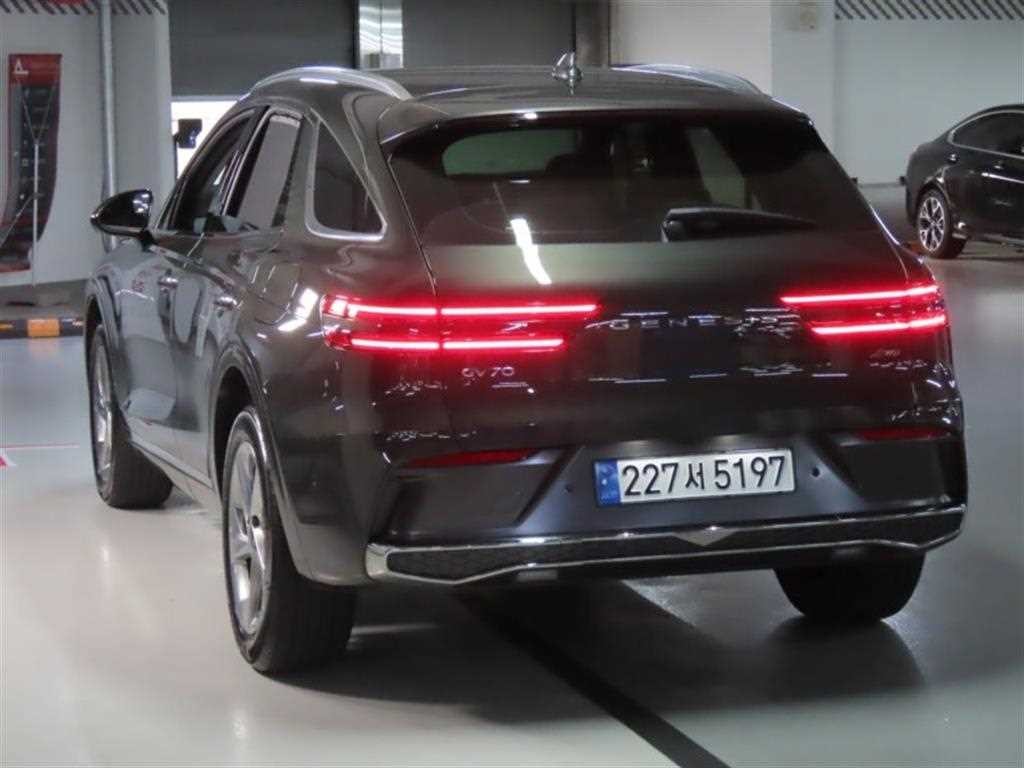 제네시스 GV70 2.5T 가솔린 AWD 이미지 4