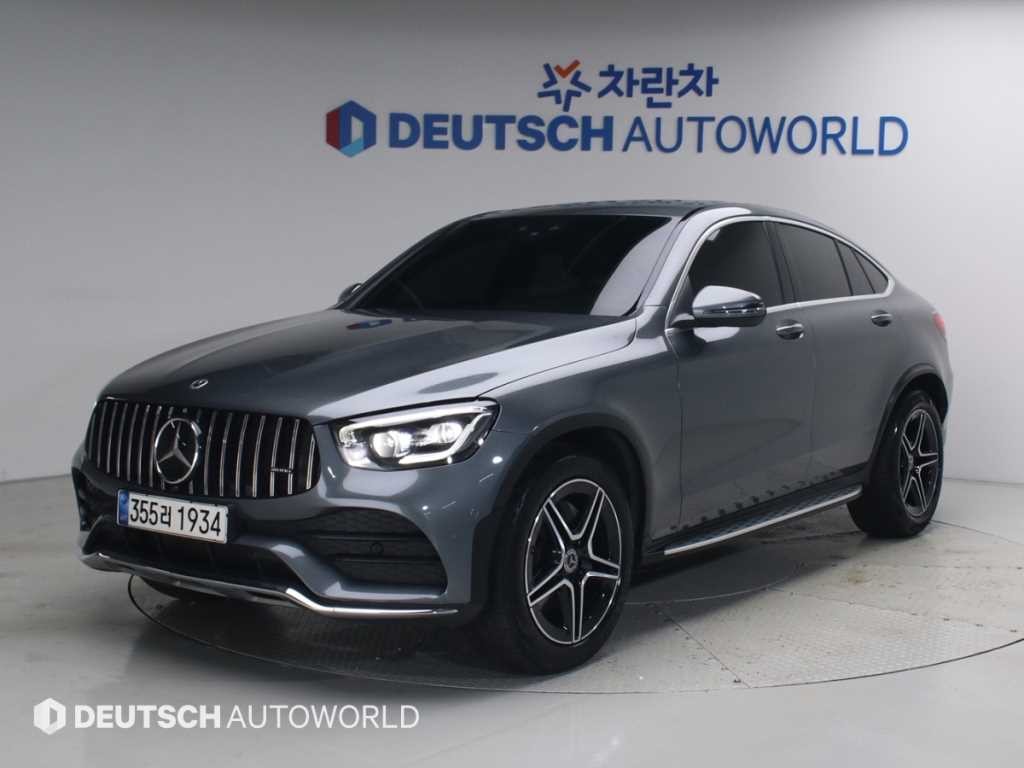 벤츠 GLC 클래스 GLC클래스 X253 GLC 300 4MATIC 쿠페 이미지 1