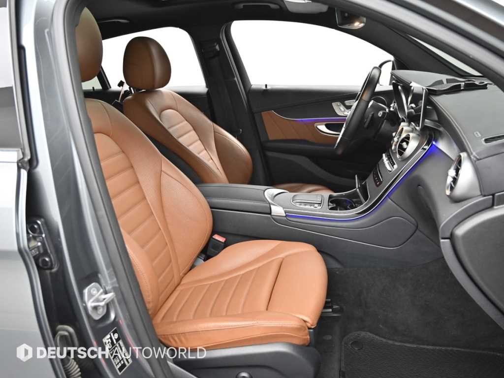 벤츠 GLC 클래스 GLC클래스 X253 GLC 300 4MATIC 쿠페 이미지 10