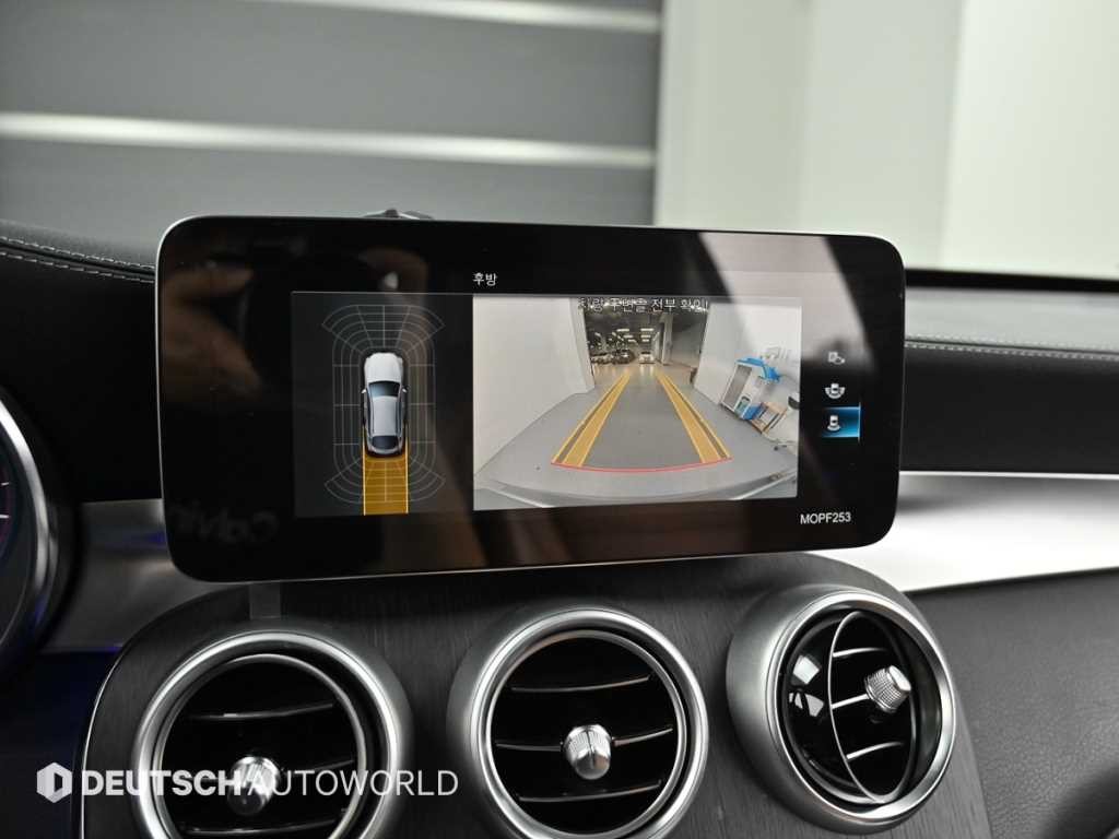 벤츠 GLC 클래스 GLC클래스 X253 GLC 300 4MATIC 쿠페 이미지 15
