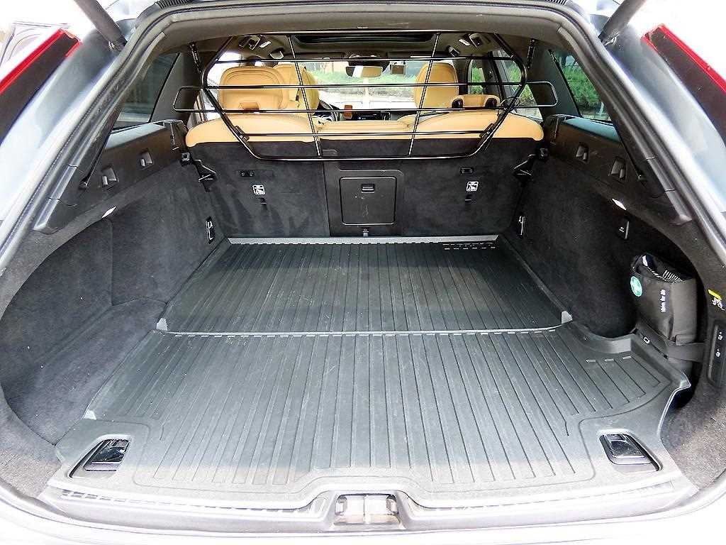볼보 V90 V90 크로스컨트리 T5 프로 AWD 이미지 17