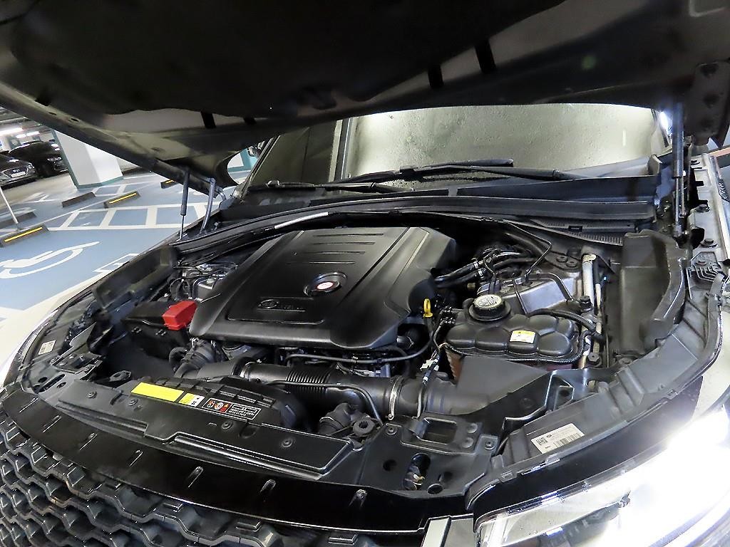 랜드로버 레인지로버 벨라 2.0 D240 R-다이나믹 SE 이미지 19