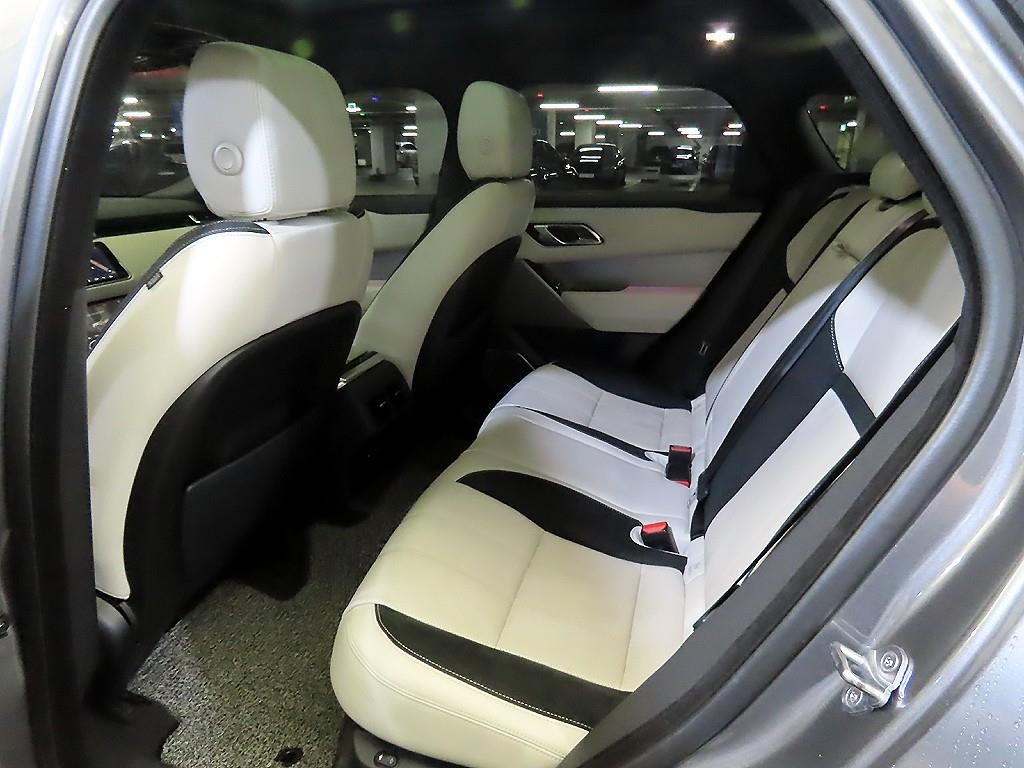 랜드로버 레인지로버 벨라 2.0 D240 R-다이나믹 SE 이미지 7