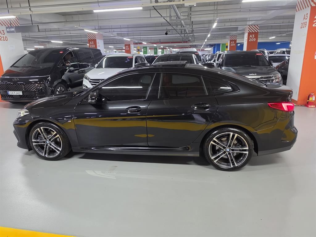 BMW 2시리즈 2시리즈 그란쿠페 (F44) 220i M 스포츠 이미지 6