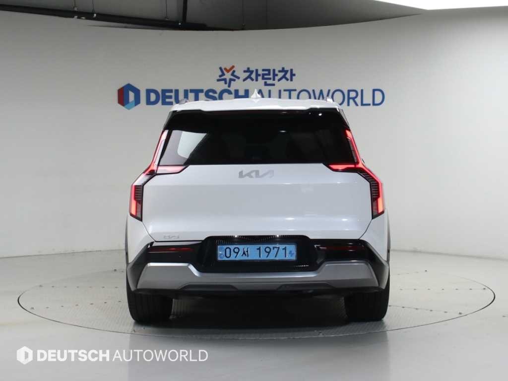 기아 EV9 롱레인지 4WD 어스 이미지 4