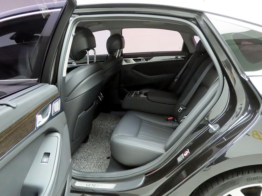 제네시스 G80 3.3 GDI AWD 프리미엄 럭셔리 이미지 13