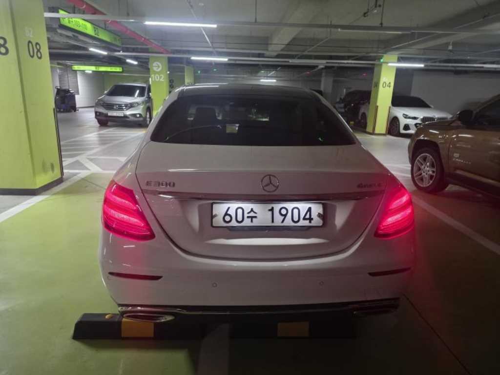 벤츠 E 클래스 E-클래스 W213 E200 아방가르드 이미지 5