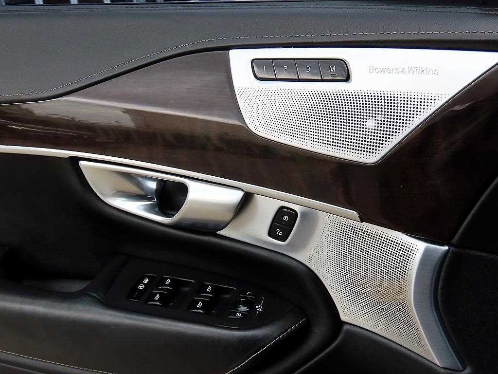 볼보 XC90 XC90 2세대 2.0 T6 AWD 인스크립션 이미지 12