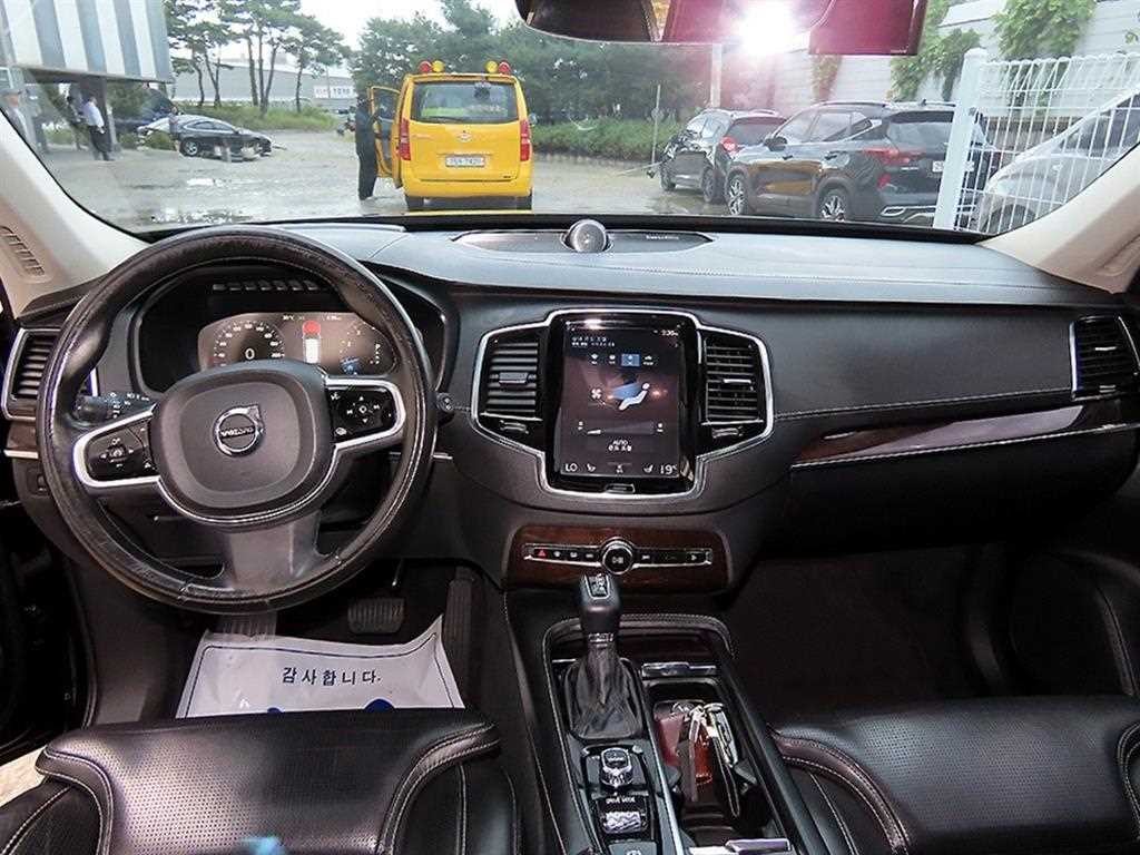 볼보 XC90 XC90 2세대 2.0 T6 AWD 인스크립션 이미지 7