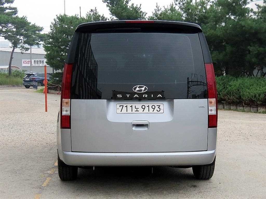 현대 스타리아 4WD 디젤 투어러 모던 11인승 이미지 4