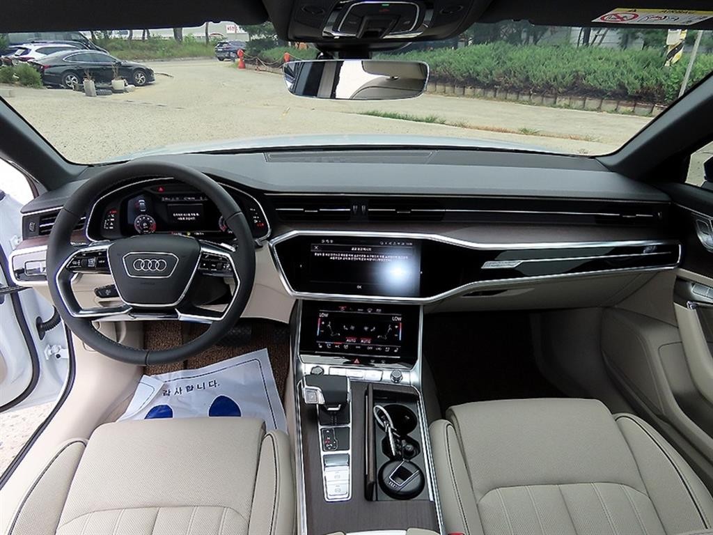 아우디 A6 A6 (C8) 45 TFSI 콰트로 프리미엄 이미지 7
