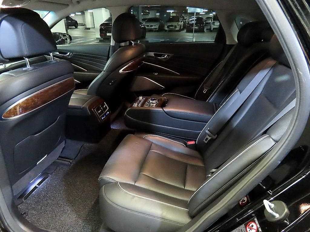 기아 K9 더 K9 3.8 GDI AWD 플래티넘Ⅱ 이미지 7