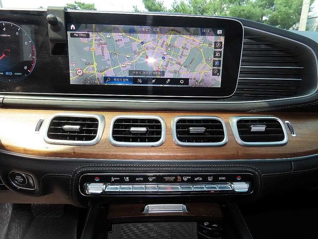 벤츠 GLE 클래스 GLE 클래스 W167 GLE 450 4MATIC 이미지 14
