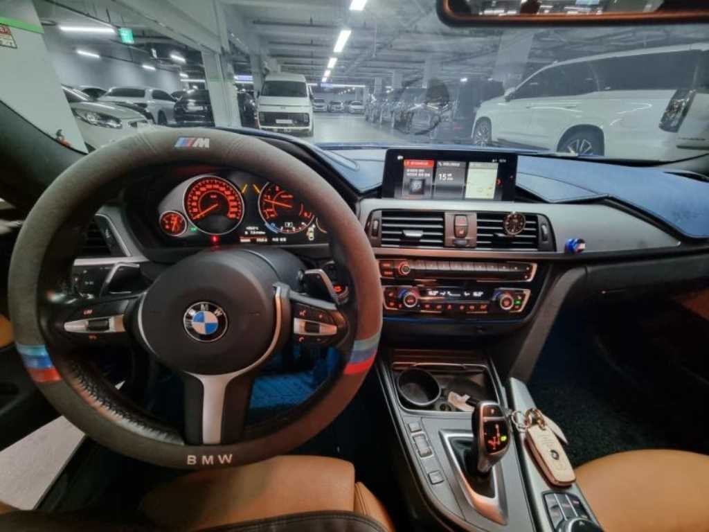 BMW 4시리즈 4시리즈 (F32) 420d 쿠페 M 스포츠 이미지 11