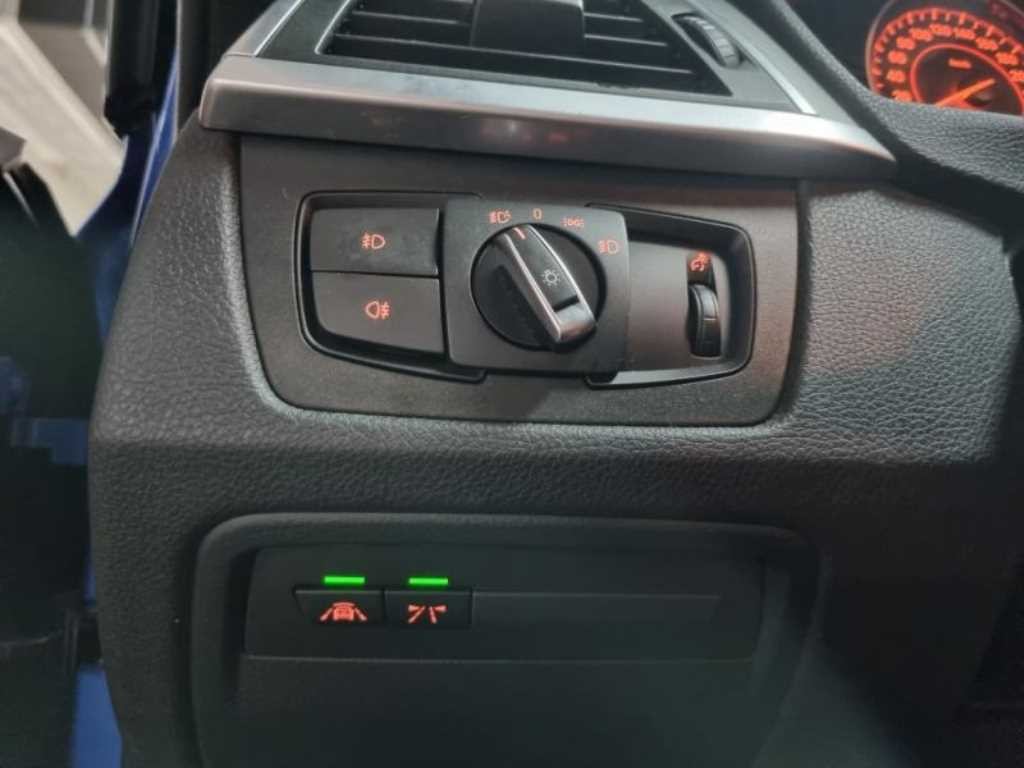 BMW 4시리즈 4시리즈 (F32) 420d 쿠페 M 스포츠 이미지 13