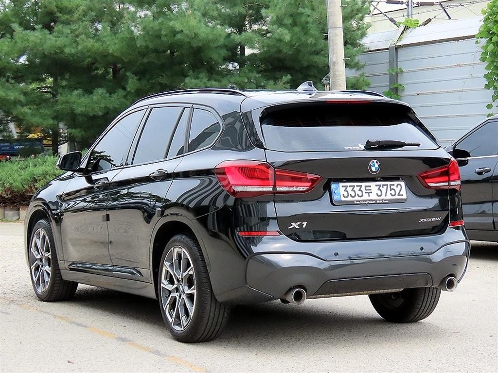 BMW X1 X1 (F48) xDrive 20i M 스포츠 이미지 3