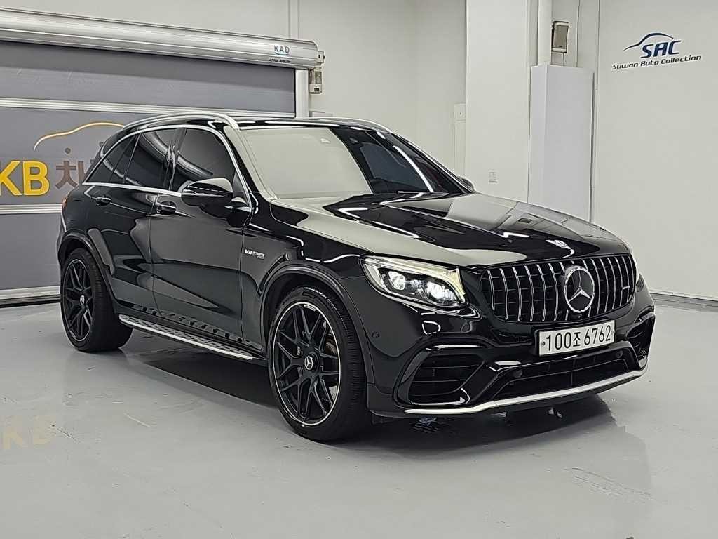 벤츠 GLC 클래스 GLC클래스 X253 AMG GLC 63 4MATIC+ 이미지 4