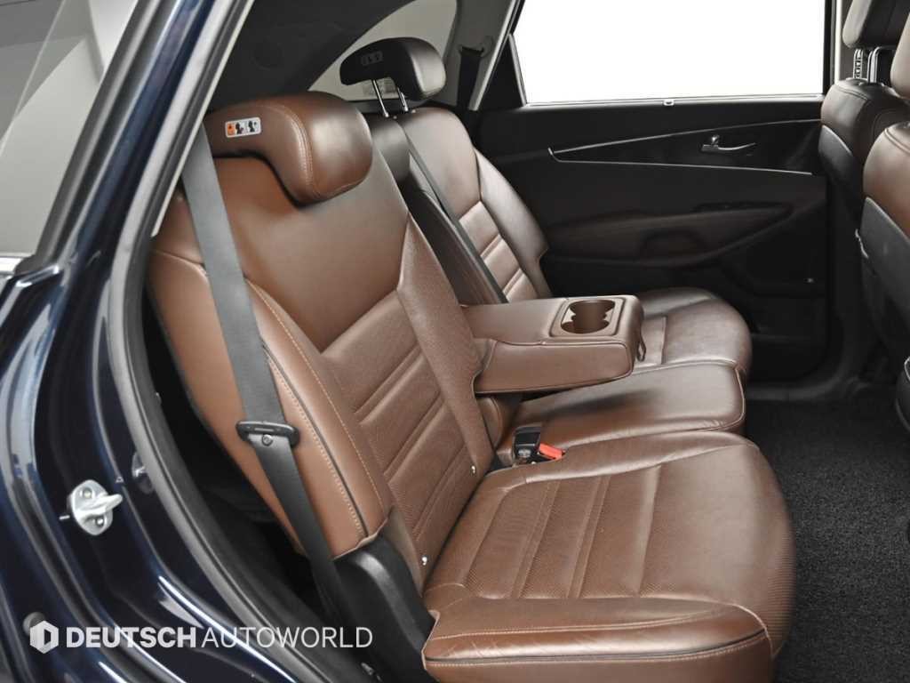 기아 쏘렌토 올 뉴 쏘렌토 디젤 2WD 2.0 노블레스 스페셜 이미지 12