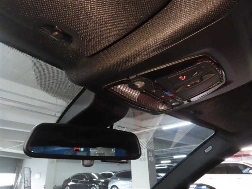 BMW 5시리즈 M5 (F90, F10) M5 세단 이미지 10