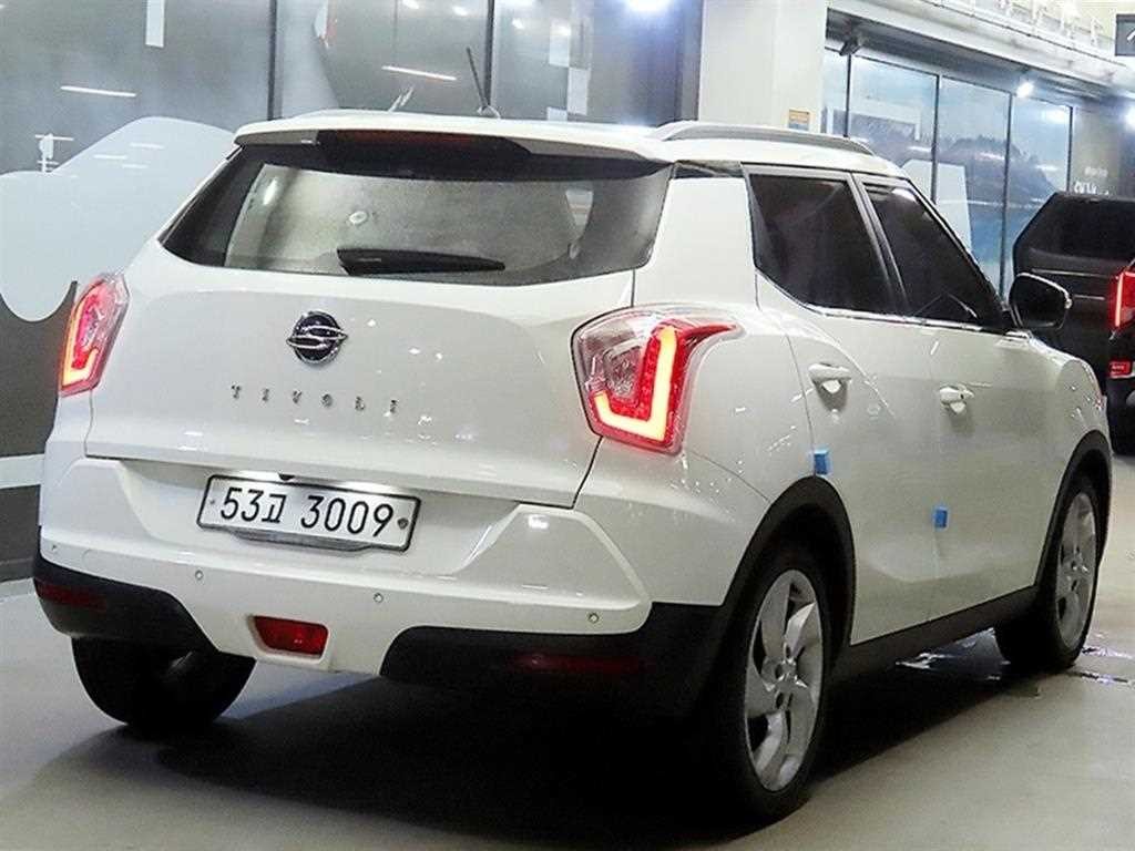 KG모빌리티(쌍용) 티볼리 가솔린 4WD 1.6 LX 고급형 이미지 4